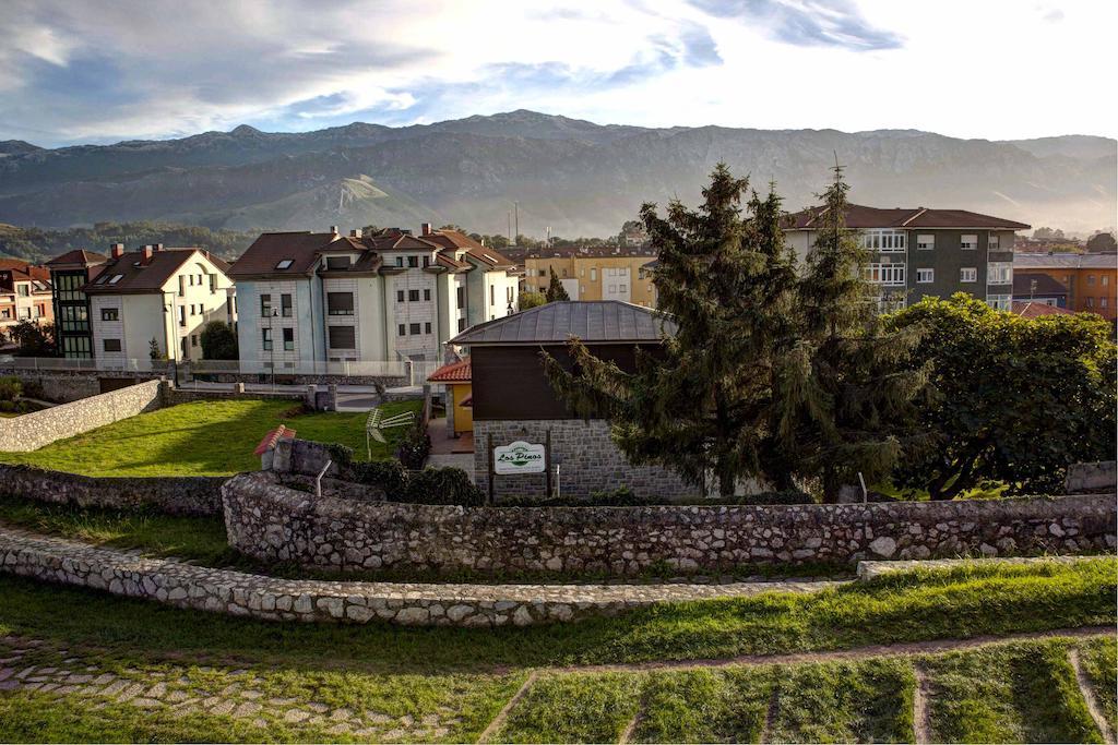 Hospederia Los Pinos Hotel Llanes Exterior photo